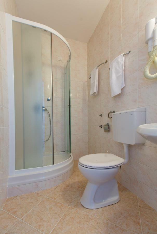 Rooms Split Stobrec Bagian luar foto