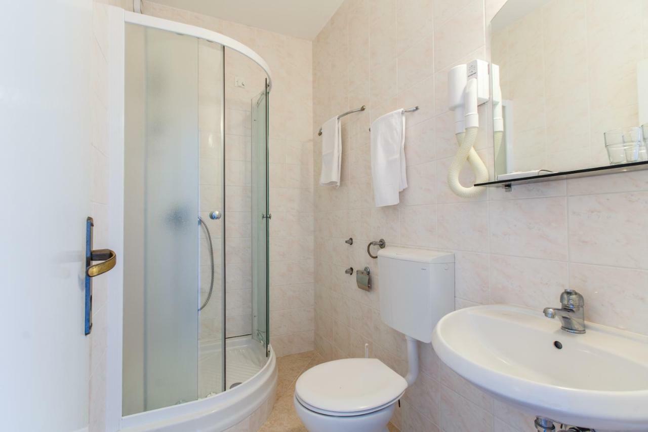 Rooms Split Stobrec Bagian luar foto